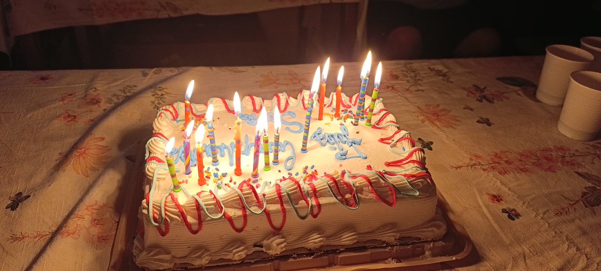 𝙶𝚕𝚒𝚝𝚌𝚑_𝚖𝚃𝚘 tweet media