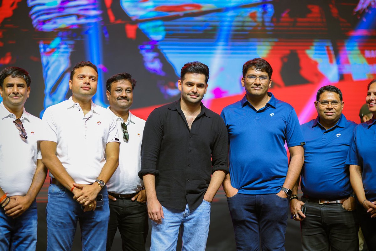 Mythri Movie Makers tweet media