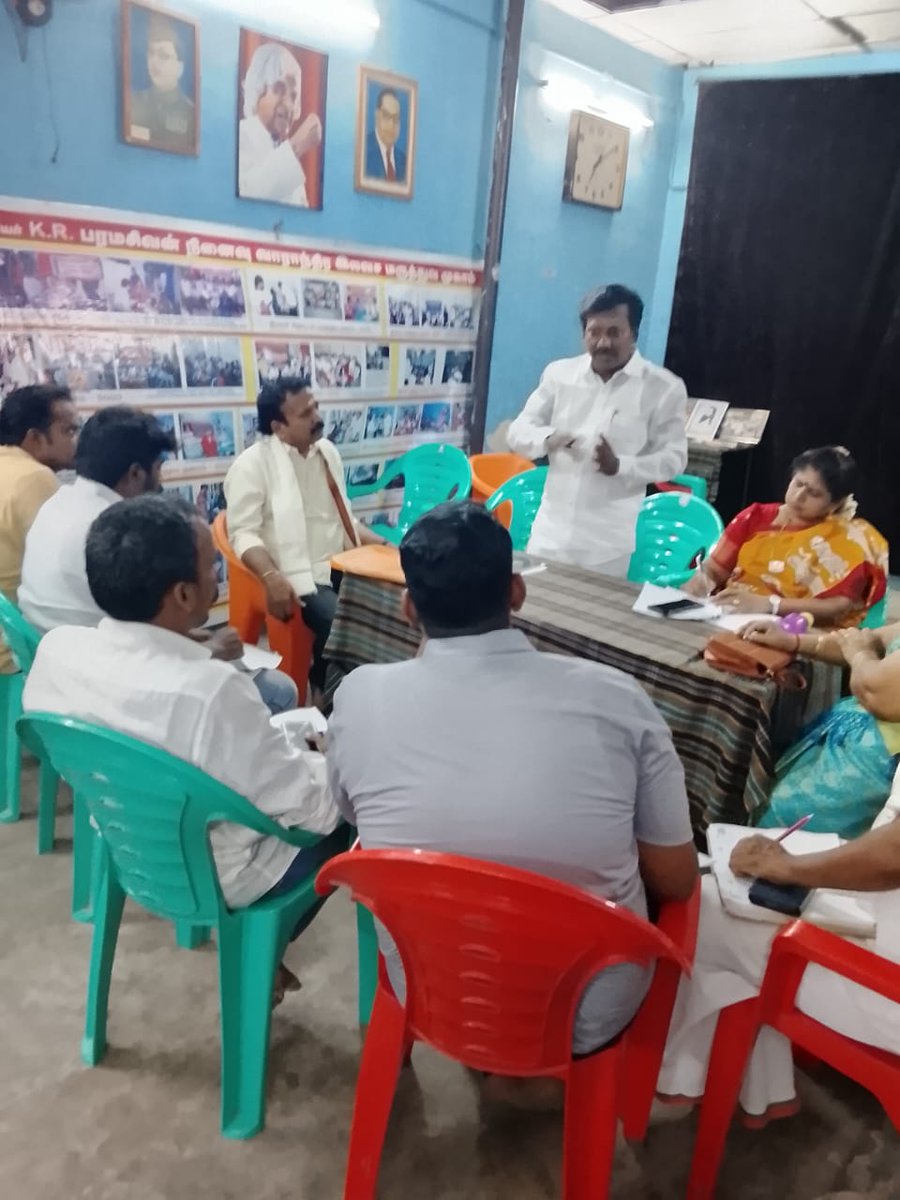 SouthBjp's tweet photo. பாரதிய ஜனதா கட்சி மதுரை தெற்கு சட்டமன்றத் தொகுதிக்குட்பட்ட மண்டல் தலைவர் உடன் கலந்துரையாடல் https://t.co/zJfjbpK9x4