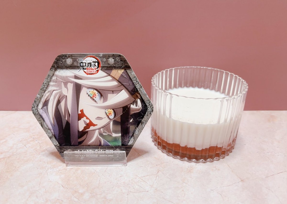 今日も教祖様イメージでおやつ✨
赤イメージのドリンクは作りやすい☺️