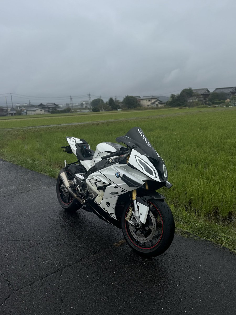 rr様へ♥ 作る タミヤ KAWASAKI Ninja ZX-RR 1/12「その1 開封」 : 299の