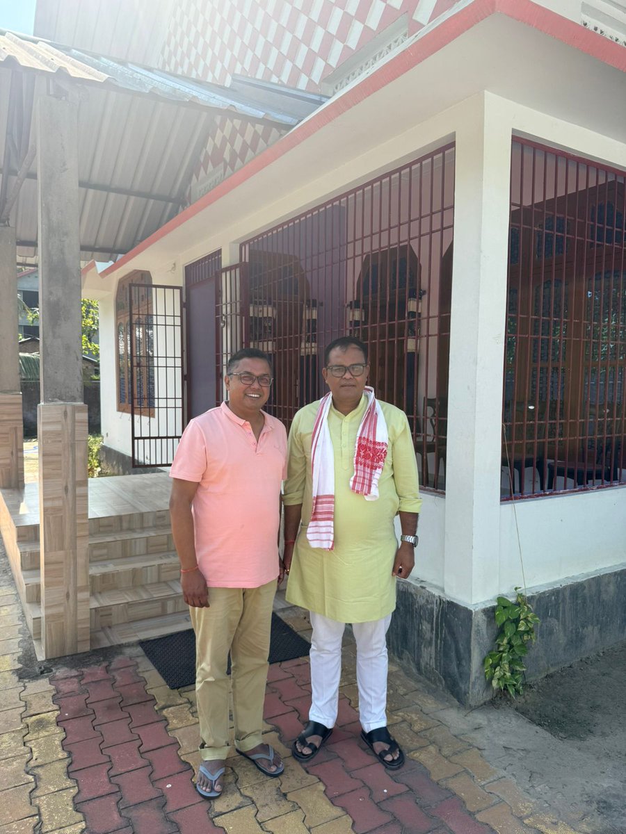 dhanowar's tweet photo. .@BJP4Assam State Secretary and Assam Olympic Association General Secretary Shri Lakshya Konwar visited my residence in Dibrugarh today to wish me on my birthday.  I would like to thank my colleague Lakshya Konwar.

@CMOfficeAssam 
@himantabiswa 
@DilipSaikia4Bjp https://t.co/8ruugJOR3a