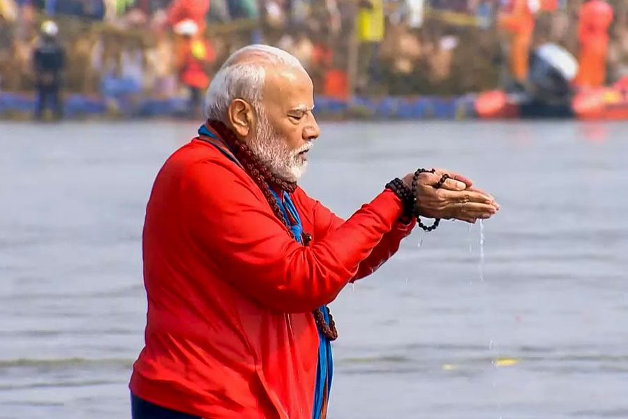 MeghUpdates's tweet image. 🚨 BIG BREAKING 
Sources suggest PM Modi may attend Chhath Puja on October 28.
He is likely to visit Vasudev Ghat in Delhi and offer Arghya to the rising Sun 🙏