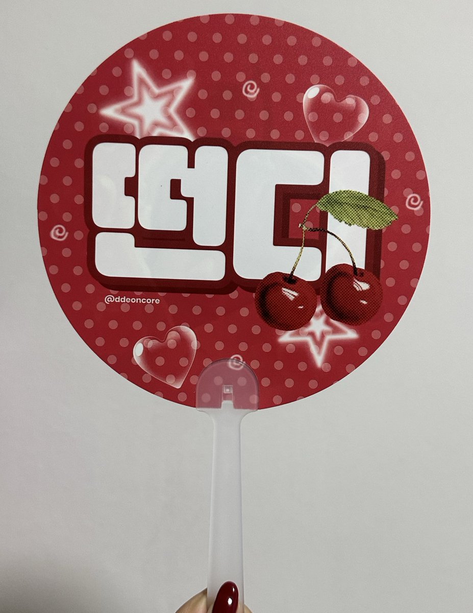 ddeoncore's tweet image. irl pictures of the fan 🫶🏻🍒

#THEBLAZEINJKT #THEBLAZEinJKT