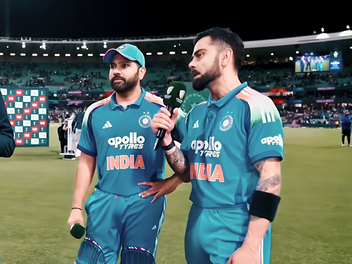 itzsecondself's tweet image. Most runs in white ball cricket - ODIs and T20is:
Virat Kohli - 18,443 (410)*.
Sachin Tendulkar - 18,436 (453). 
Kumar Sangakkara - 15,616 (433). 
Rohit Sharma - 15,601 (419)*.