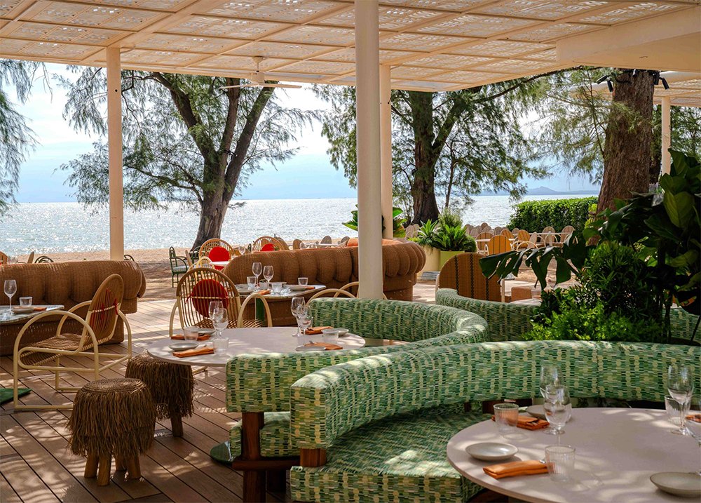 TopicRecentTH's tweet image. ปรากฏการณ์! 🤯 The Standard, Pattaya Na Jomtien (SYNTEC-SCX) จองเต็มยาวข้ามปี ก่อนเปิดทางการ!

คุณอยากไปพักผ่อนที่นี่เพราะอะไร? รีทวีตและบอกเหตุผล! 👇 : topicrecentthailand.com/?p=9384
#TheStandardPattaya #SCAsset #SYNTEC #โรงแรมหรู #Pattaya #เที่ยวไทย #TopicThailand #เลาะไสดี