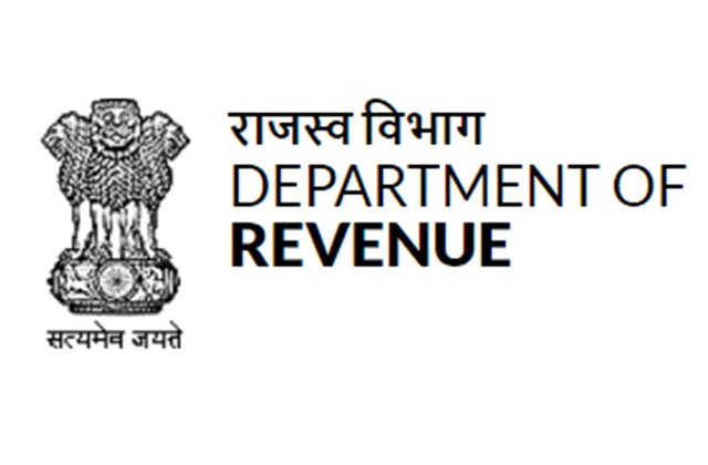 Khurpench_'s tweet image. 🚨 राजस्व विभाग अब जनता की सेवा का नहीं, लूट का सबसे बड़ा अड्डा बन चुका है।
गाँव से लेकर शहर तक हर भूमि से जुड़ा काम – नामांतरण, खतौनी, सीमांकन, विरासत, नक्शा, रजिस्ट्रेशन – हर जगह भ्रष्टाचार जड़ें जमा चुका है।
लेखपाल से लेकर कानूनगो, राजस्व निरीक्षक, नायब तहसीलदार, तहसीलदार और…