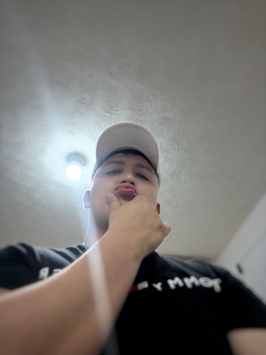 Besos en su colita, buenas noches 😙