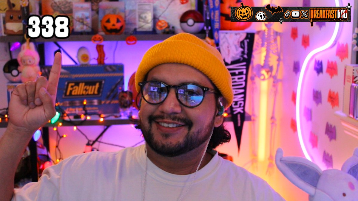 Incredibly grateful for streams like tonights 💜

High vibes and high energy all night with <a href="/okieamara/">LVI 𝒜𝓂𝒶𝓇𝒶</a> (literally one of the best streamers on Twitch) 🥳

Also! We hit a new Sub Record in chat tonight 🥹 338 HOLYYYYY