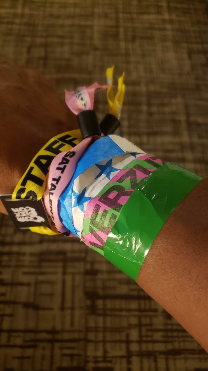 That's a wrap from Vegas.  Verzuz at Complexcon.
No Limit Records verzuz Cash Money Records.

Event Production life.