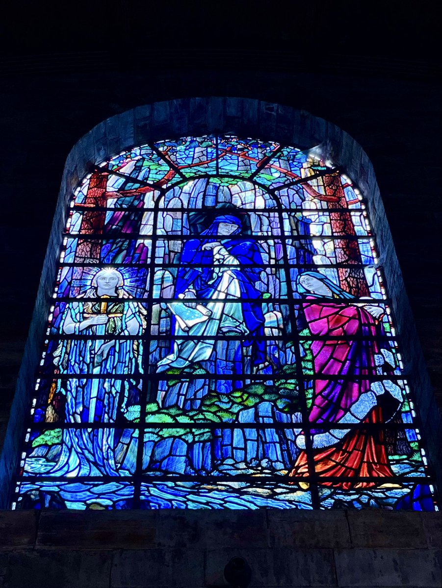 #StainedGlassSunday 
Some of the amazing stained glass in King Arthur’s Hall, Tintagel, designed by Veronical Whall