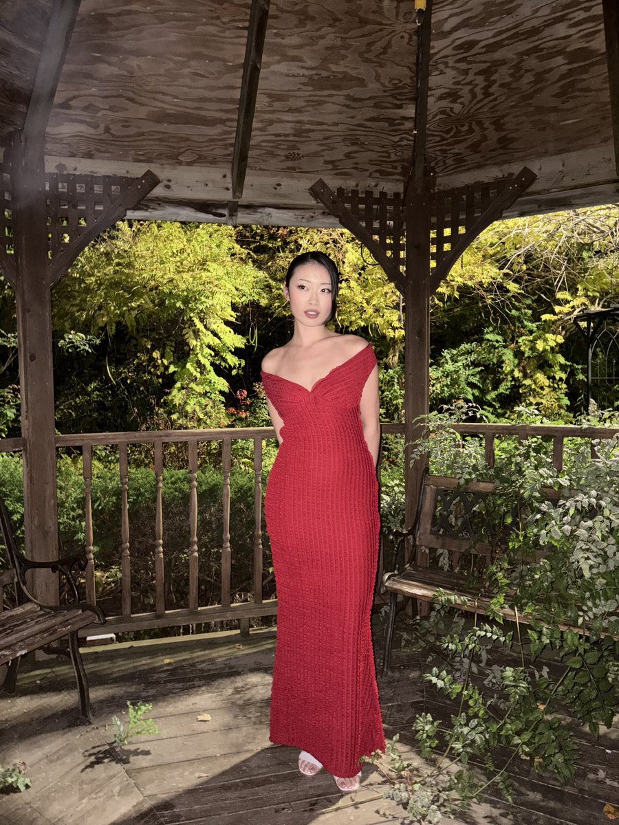 2323mllh's tweet image. 🥂⭐️