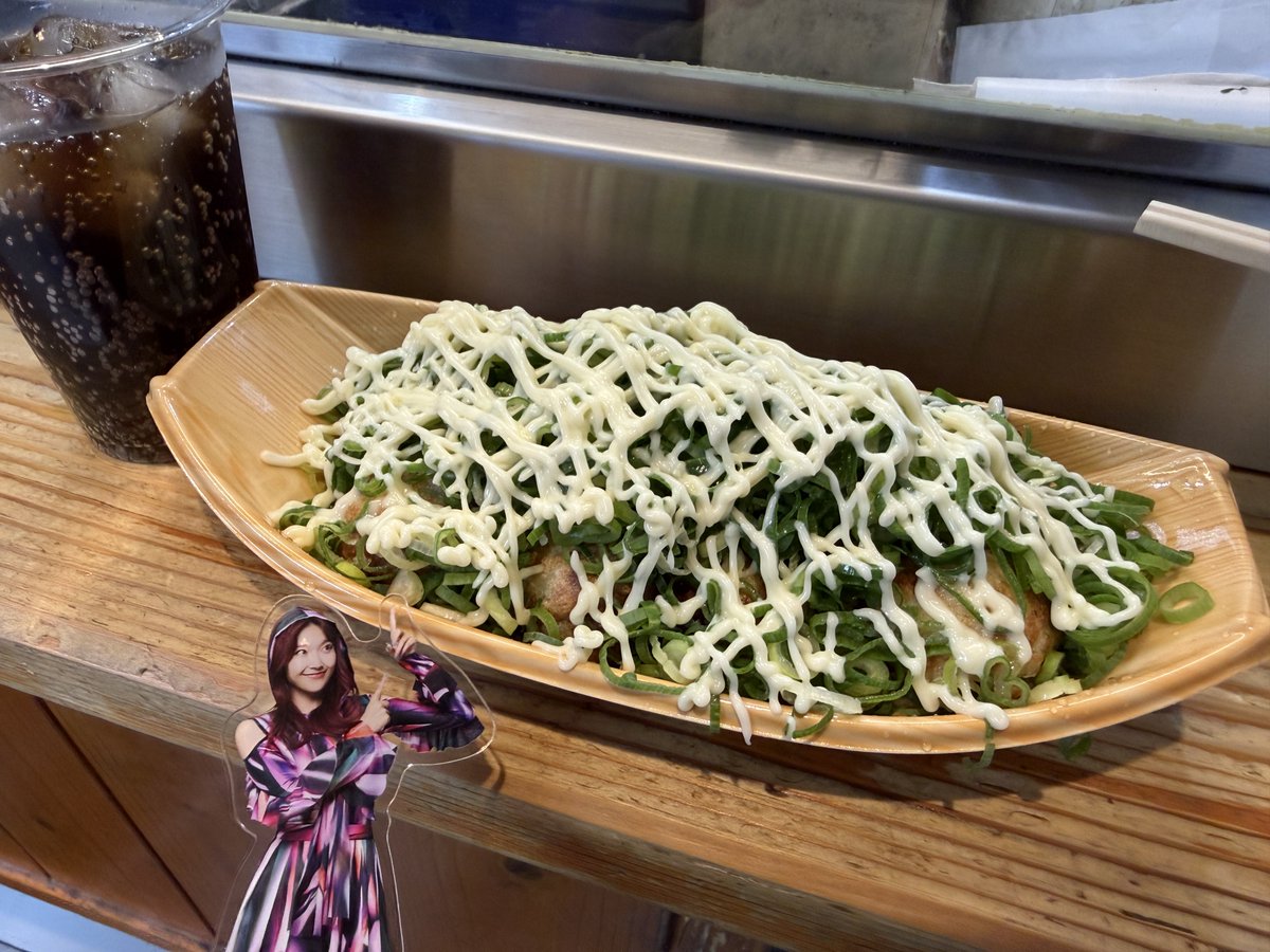 nunununu24's tweet image. たこ焼きが食べたくなったので大阪まで食べにきた😁
#はなだこ