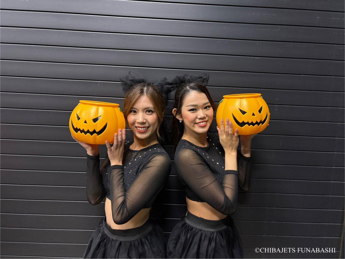 🕸️𝐇𝐚𝐥𝐥𝐨𝐰𝐞𝐞𝐧 𝐏𝐞𝐫𝐟𝐨𝐫𝐦𝐚𝐧𝐜𝐞👻
開幕８連勝！
B1新記録達成です！！

そして本日も今節限りのハロウィンパフォーマンスをお届けします🎃
ナイトゲームとなりますが、外の暗さを吹き飛ばす応炎で9連勝掴み取りましょう❤️‍🔥
#千葉ジェッツ #starjets