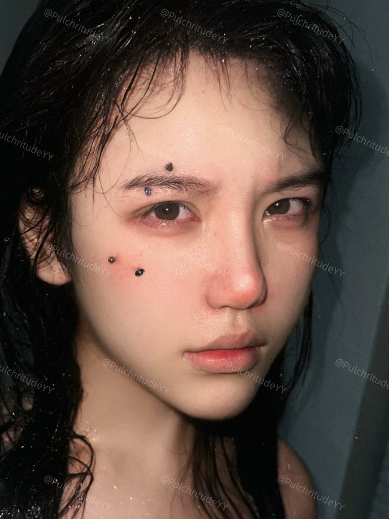 爱比项圈紧 tweet media