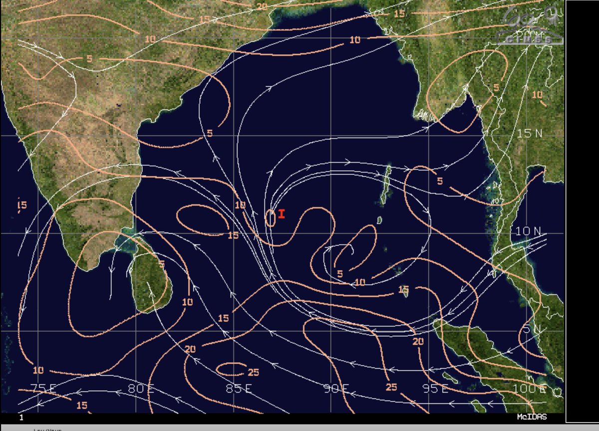 chennaiweather's tweet photo. Vertical wind shear is moderate at 10 knots for system #94B https://t.co/9GJag2up0h