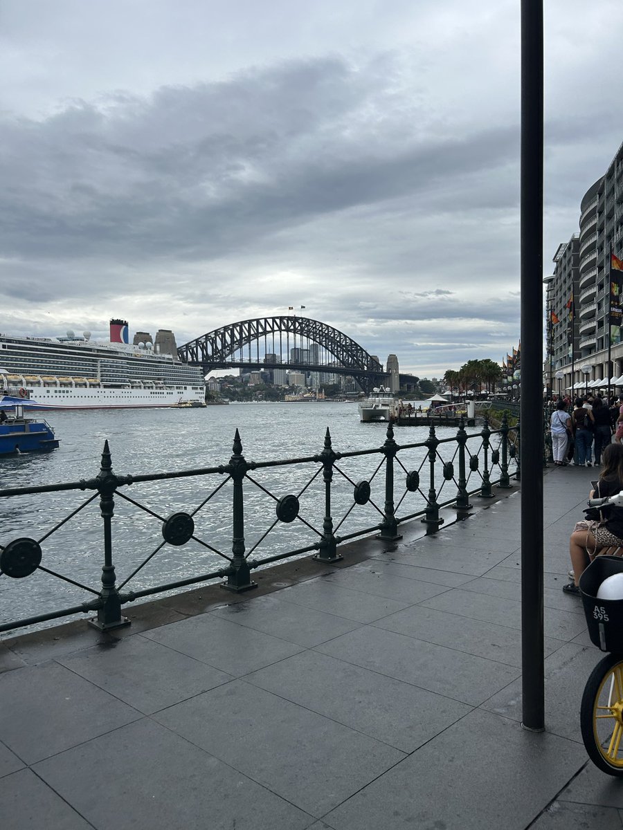 BoyleBloodstock's tweet photo. Killing some time in Sydney following G2 Gold Cup glory @TheValley for ONESMOOTHOPERATOR!

Full steam ahead to the Melbourne Cup @FlemingtonVRC https://t.co/Pb5X5OJ7bn