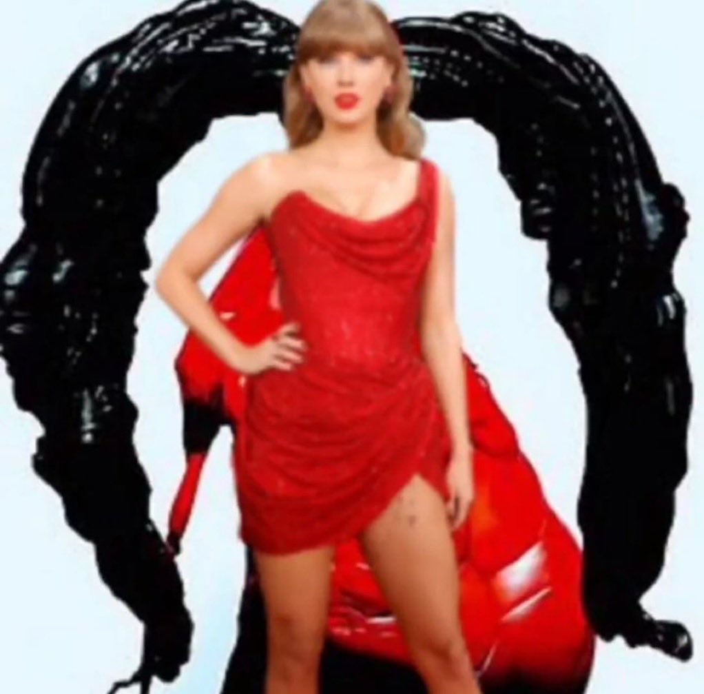 licentrismo's tweet image. negro leo headliner