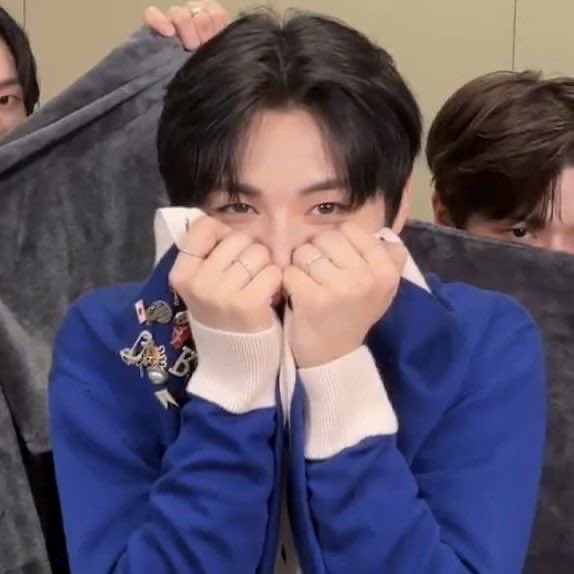 동민과 태산 tweet media