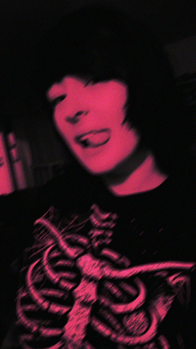 blooddippedlove's tweet photo. Looking for moots!! Anyone wanna bmf?
21 btw!!
#moothunt #promotwt #emo #goth #scene #emoboy #gothboy #sceneboy https://t.co/ThgwZkj980