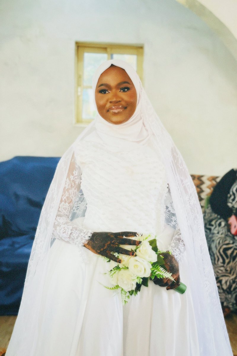 04.10.25❤️

"And among His signs is that He created for you spouses from among yourselves so that you may find tranquility in them; and He placed between you affection and mercy. Indeed in that are signs for people who reflect."
-Surah Ar-Rum (30:21)

Fi Dunya Wa Akhira, Ameen.💍