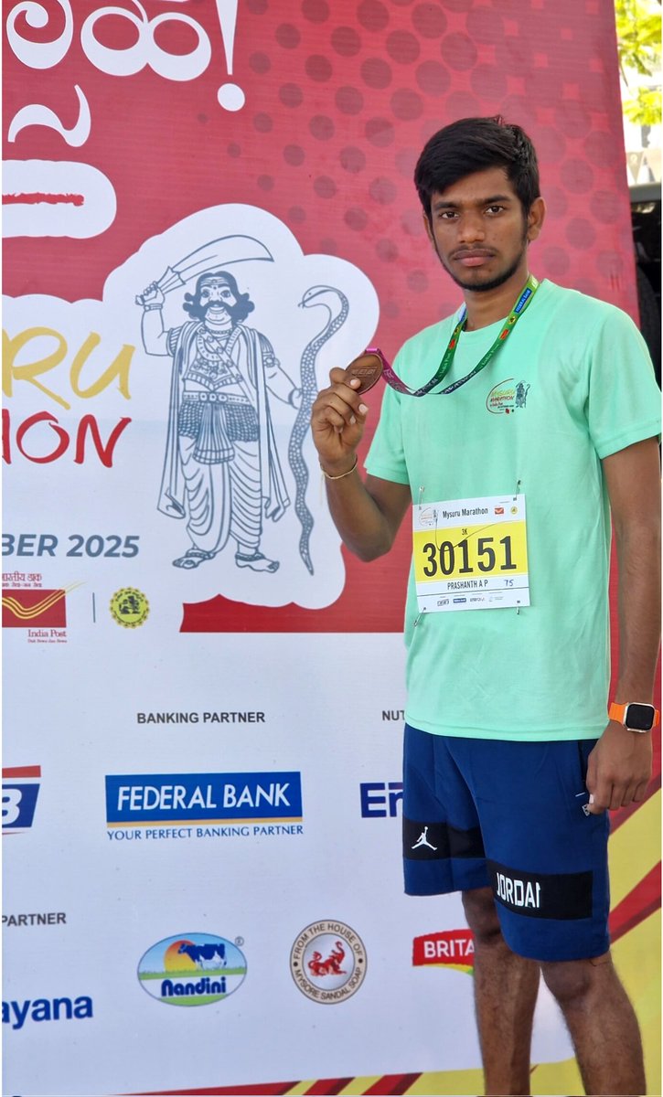 Prashanth_AP_'s tweet image. Victory belongs to those who never give up! 💥
Proud to secure 2️⃣nd place in the Mysuru Marathon 2025! 🏃‍♂️💪 #MysuruMarathon #KeepRunning #NeverGiveUp 
&quot;From sweat to success! 💧➡️🏅&quot;