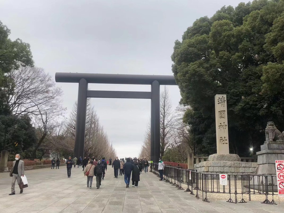 django8023's tweet image. 这个世界上原本没有支黑，后来支那人作恶太多，被人指出来了，于是就有了“支黑”。