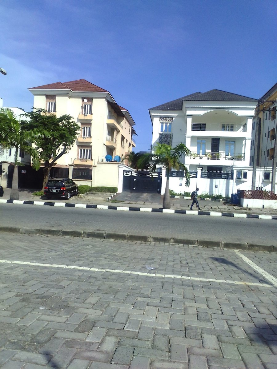 Donkimtohbad's tweet image. I&apos;m in construction, work for your money , pull it out or lock it in 👻🎱 #Googleweb3 @davido @30bgphoenixx @Bombardier