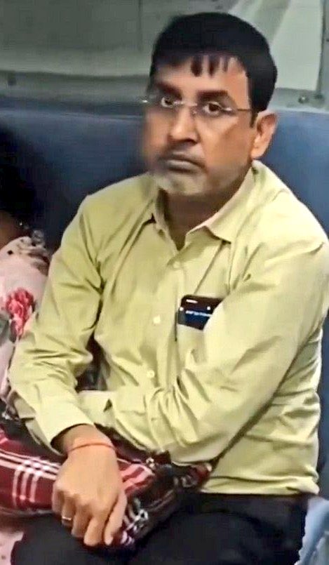 Chinmayi Sripaada (@chinmayi) on Twitter photo His name is Shashi Bhushan Upadhyay caught with proof of molesting a child on a train. He hasn’t been arrested for almost a week despite rhe police, PMO, NCW being tagged multiple times. 
This is definition our country’s problem. 
Our system protects men of their own kind. His name is Shashi Bhushan Upadhyay caught with proof of molesting a child on a train. He hasn’t been arrested for almost a week despite rhe police, PMO, NCW being tagged multiple times. 
This is definition our country’s problem. 
Our system protects men of their own kind.