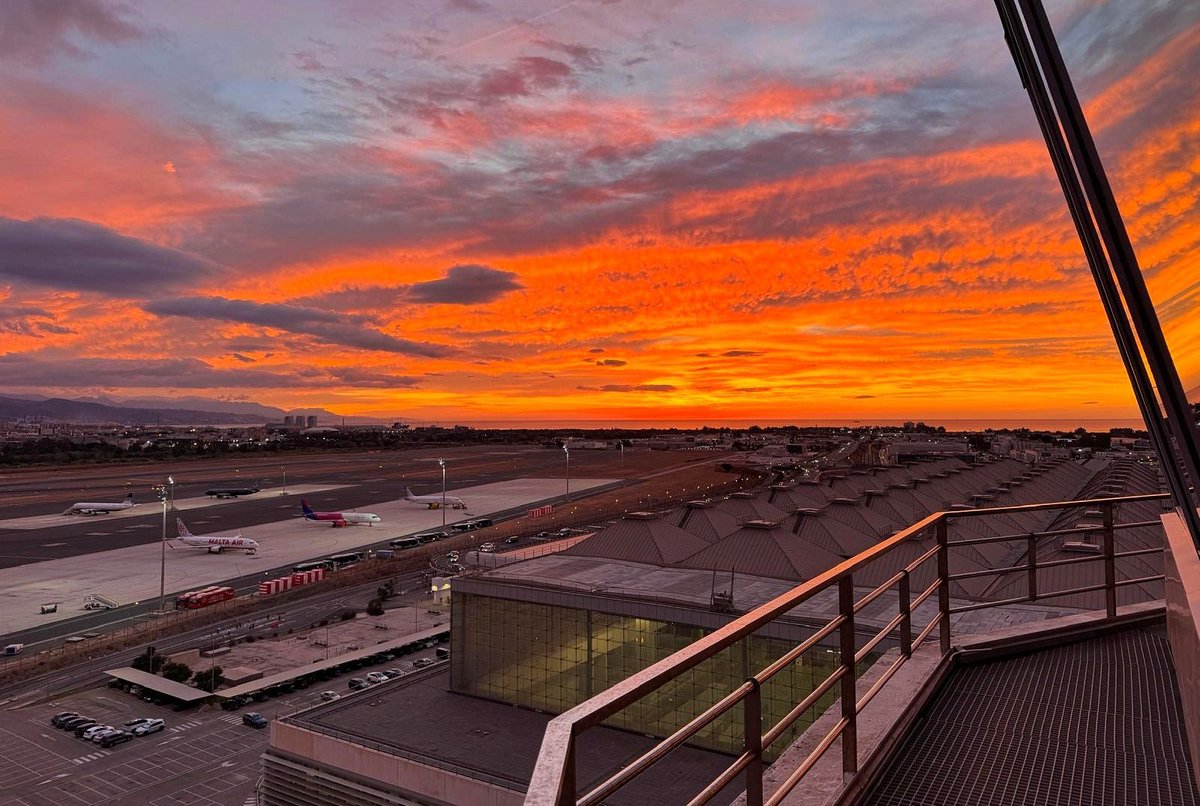😉Controladores Aéreos 🇪🇸 tweet media