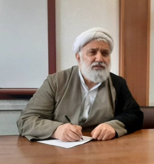 #قاضی_مرگ

احمد درویش گفتار این بار زندانی سیاسی ۶۷ ساله، شهناز طبری، را در بیدادگاهی ۱۰ دقیقه‌ای به اعدام محکوم کرده است.

قاضیان مرگ را رسانه‌ای کنیم.
