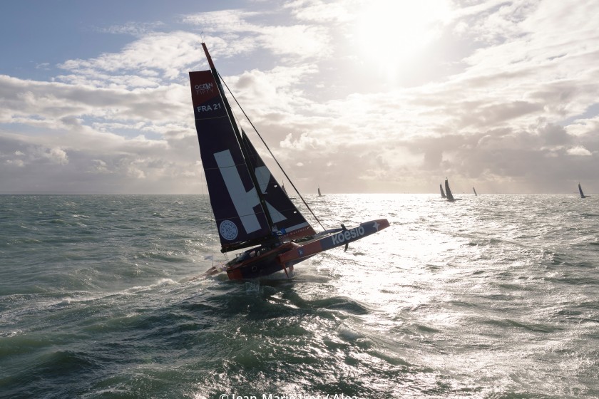 Trois chavirages sur la Transat Café l’Or : hécatombe en Ocean Fifty letelegramme.fr/sports/voile/d…
 via <a href="/LeTelegramme/">Le Télégramme</a> <a href="/TransatCafeLOR/">TRANSAT CAFÉ L’OR</a> <a href="/oceanfifty/">Ocean Fifty</a>