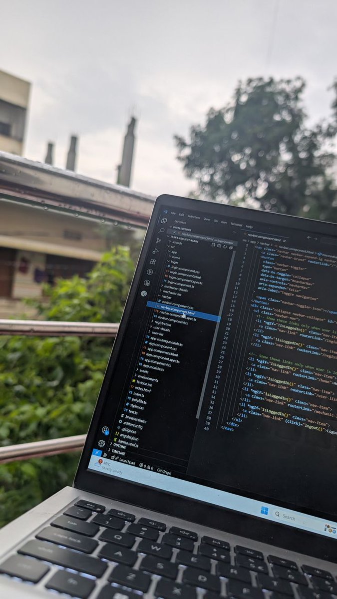 ArpitaDas1601's tweet image. What's STOPPING you FROM coding LIKE this ? 👀👩🏻💻