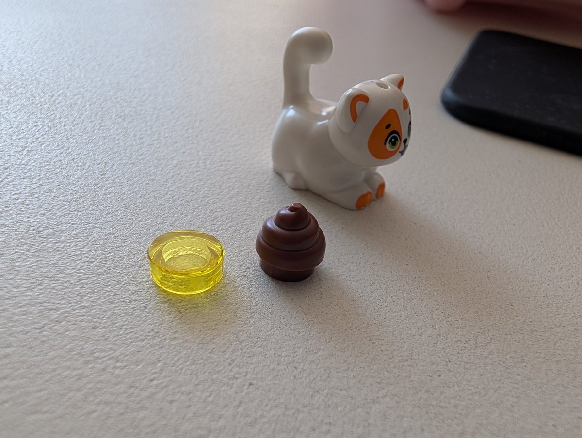 Never knew that Lego now has mini 💩 pieces as part of some sets for kids