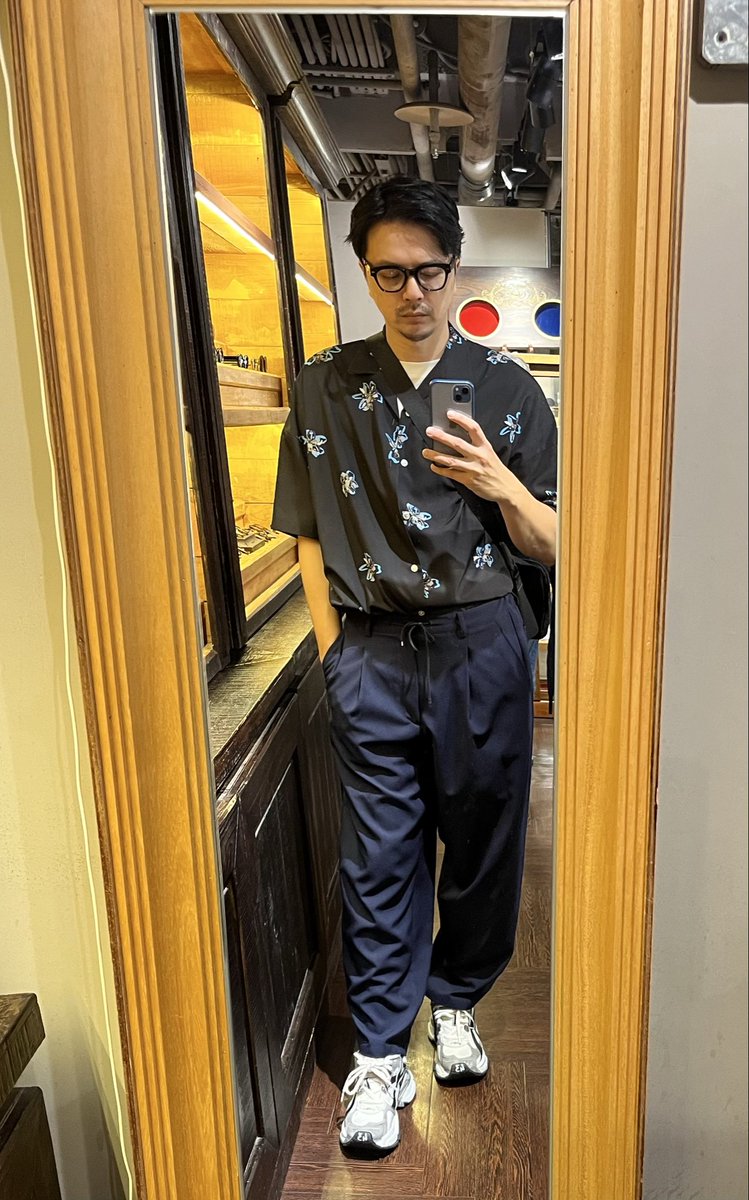 メガネが似合ってますか？