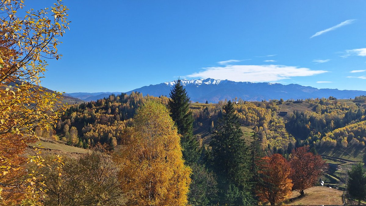 Măgura + Peștera = Toamna