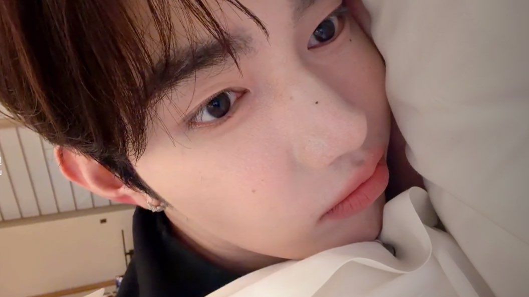 zghaosolo's tweet image. going down in the history books as one of the cutest lives ever