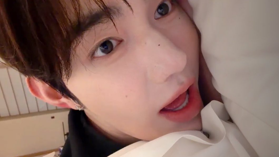 zghaosolo's tweet image. going down in the history books as one of the cutest lives ever