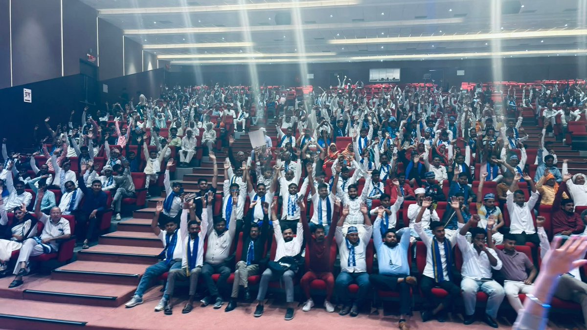 VinayRatanSingh's tweet image. मथुरा में भीम आर्मी व आज़ाद समाज पार्टी (कांशीराम) के कार्यकर्ता सम्मेलन में उपस्थित रहकर संगठन की मजबूती और बहुजन समाज के अधिकारों की लड़ाई को और गति देने का आह्वान किया।”