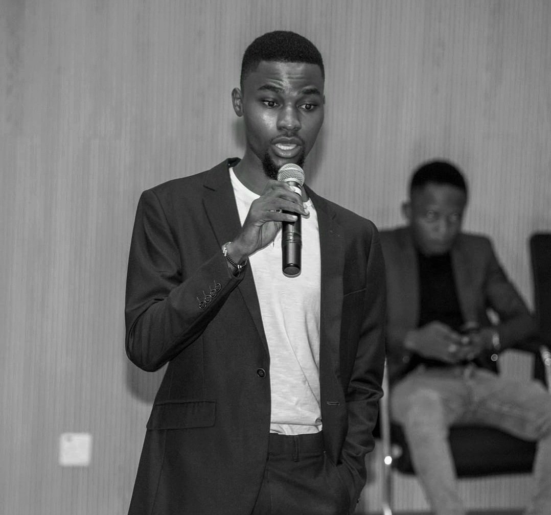 Sirjeff_D's tweet image. Ukiona panya wana huzuni msibani, ujue kuna paka kashiba ndii...