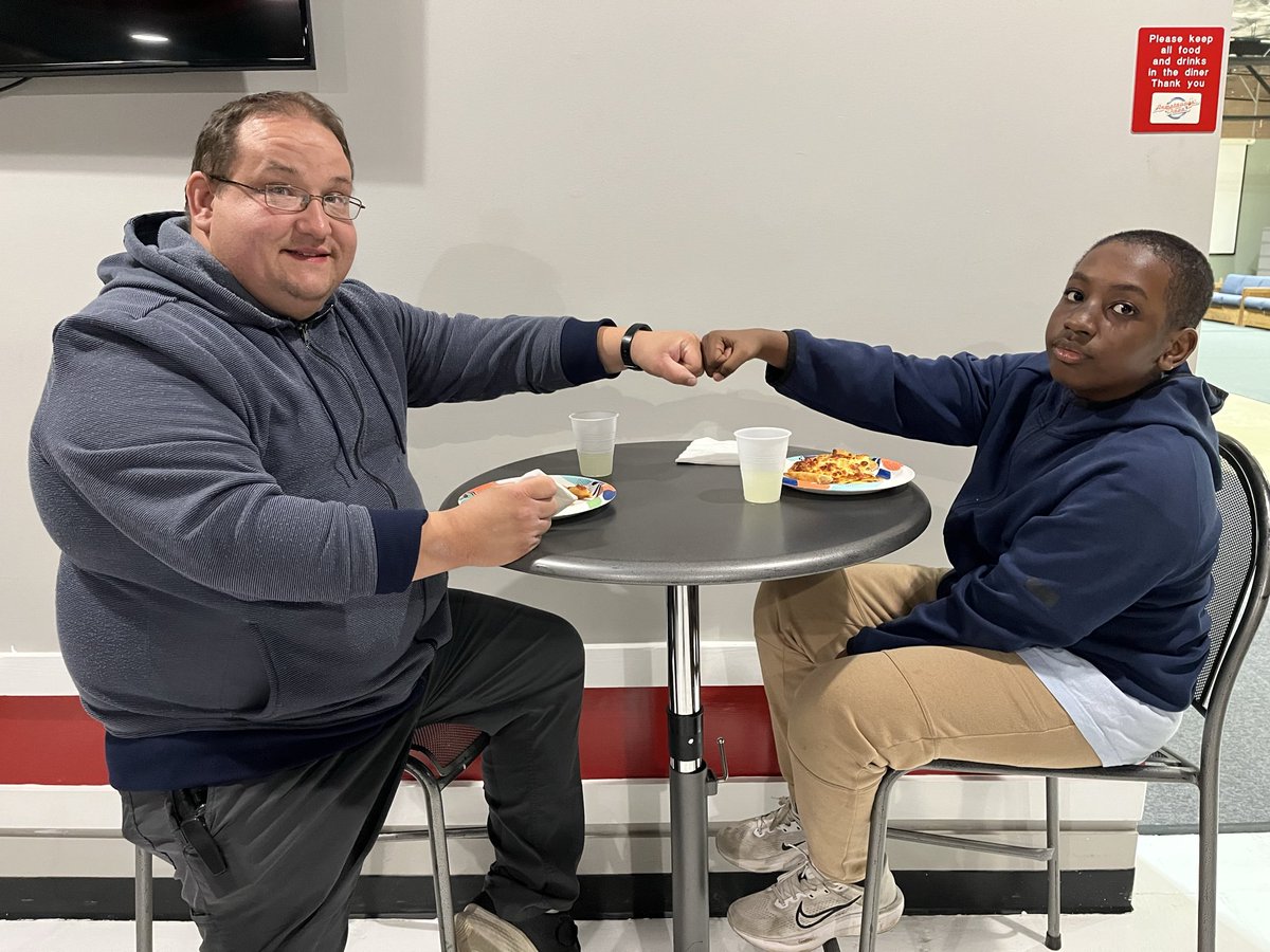 str8st's tweet image. Thankful for the meal provided by St John Lutheran last night. Fun night, great weather and Pastor Ben Richardson sharing about the hope we have in Jesus Christ. Please, keep praying for Straight Street.