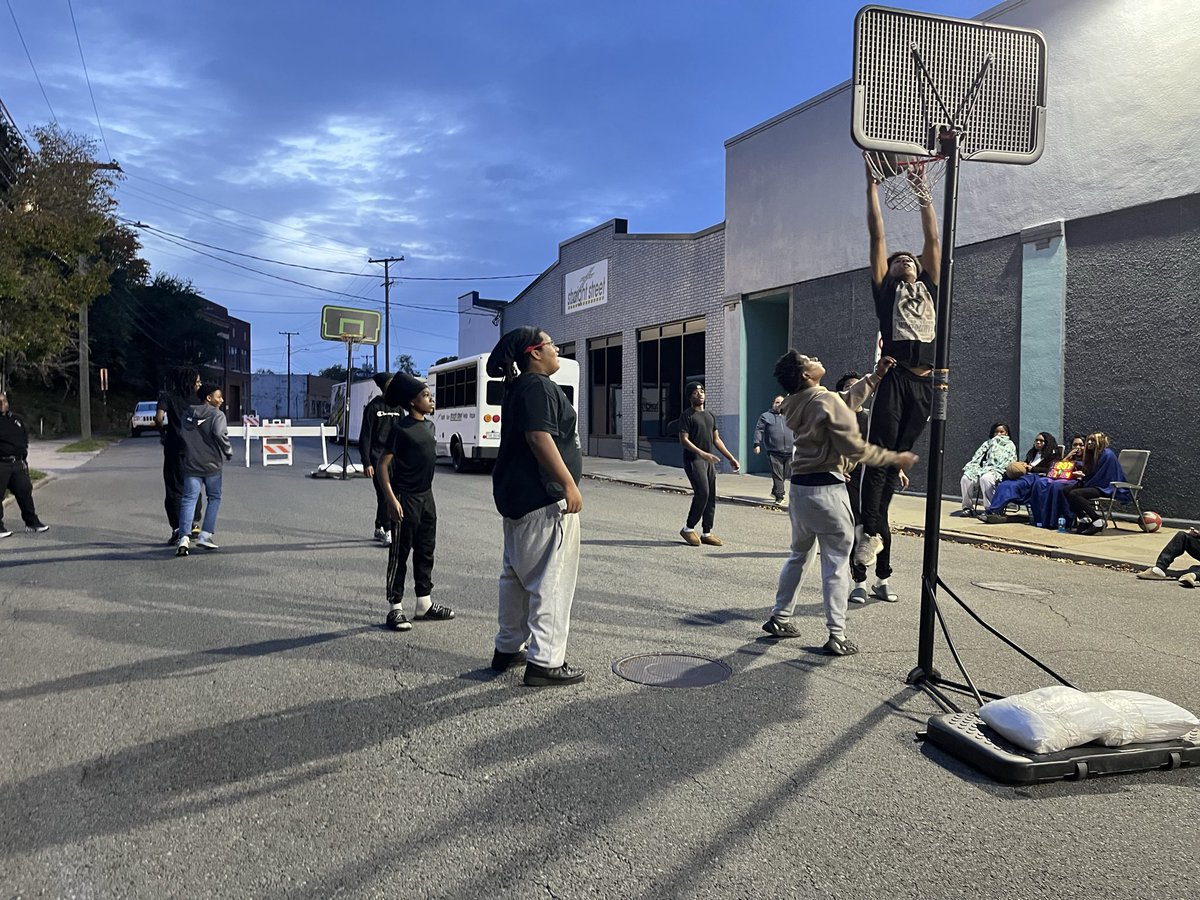 str8st's tweet image. Thankful for the meal provided by St John Lutheran last night. Fun night, great weather and Pastor Ben Richardson sharing about the hope we have in Jesus Christ. Please, keep praying for Straight Street.