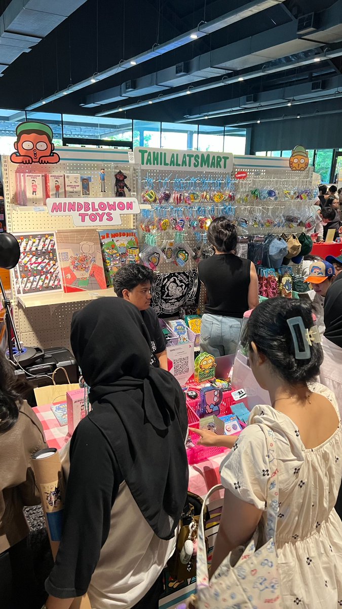 Ada yang udah mampir ke Artket belum??