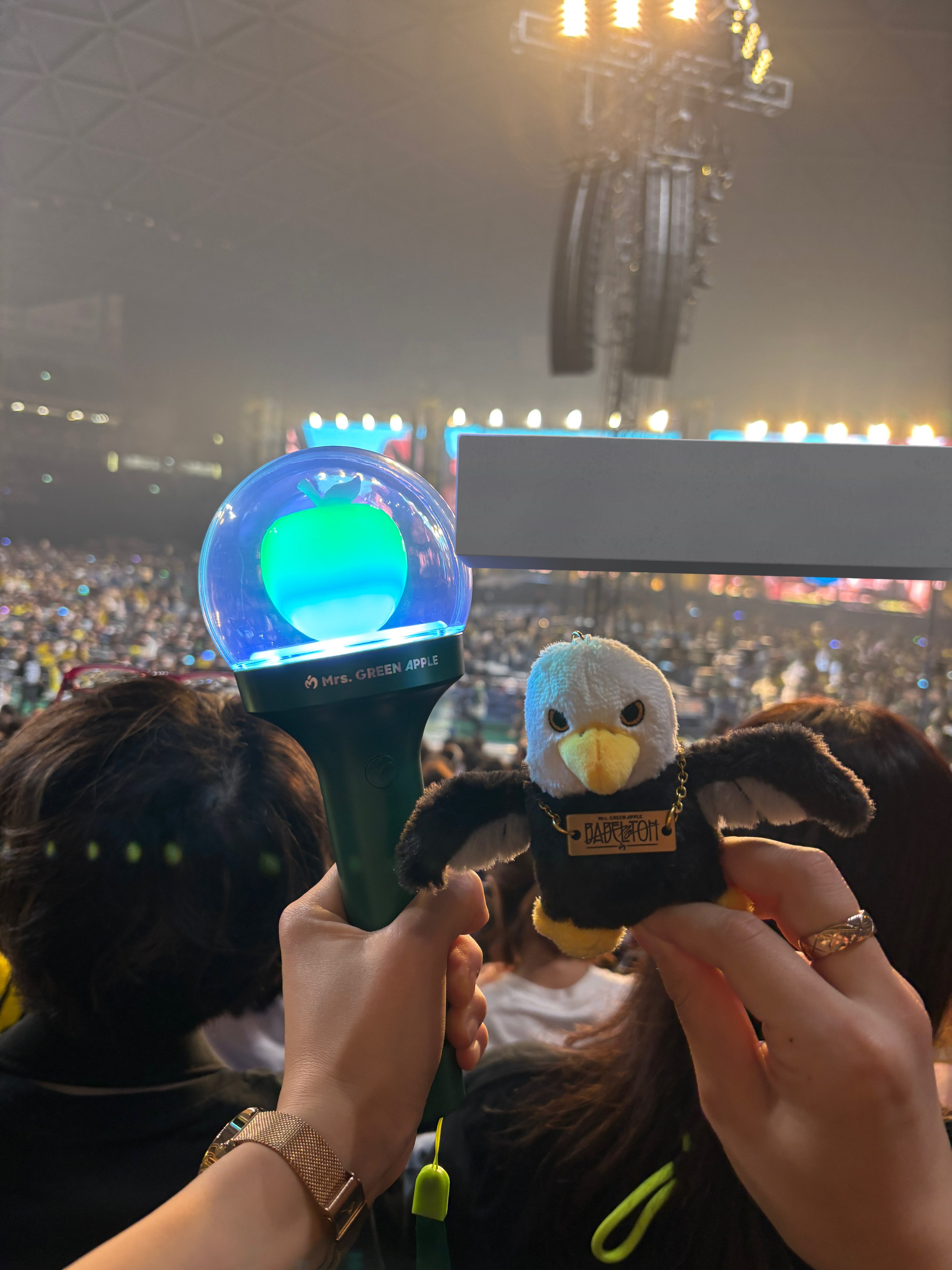 ミセス - Search / X