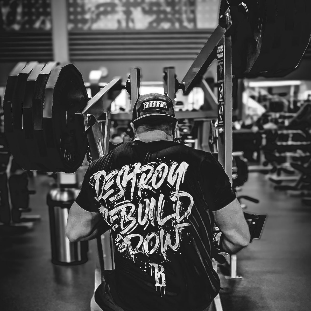 barbarianfitco's tweet photo. Training day with @MatthewTesvich yesterday was long overdue. Glad to have you back in ATL, bro! 🤘🏼⚔️ Matthew is the owner of Skunk Skin odorless socks (@shopskunkskin). We met when I got the opportunity to rebrand his business a year ago. Go check out his products when you can!

https://t.co/6Up741NA23