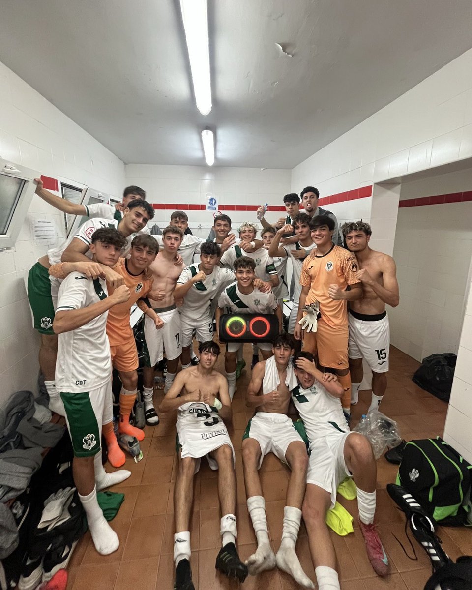 Victoria de prestigio del Juvenil A en Cuenca para mantener el liderato en Liga Nacional.

🆚 <a href="/CanteraUBC/">Cantera Balompédica</a> (1-2)
⚽️ Raúl y Dieguito

#SiempreCDToledo 💚⚪️