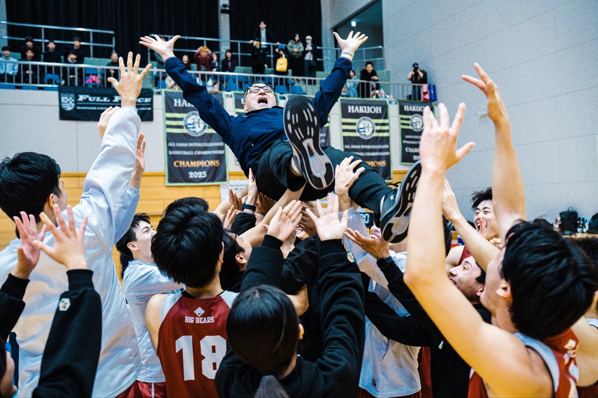 CSPark_JP's tweet photo. 🙌🐻👓🙌

@w_basketball 
#オータムリーグ
#大学バスケ https://t.co/H880j9xEtA