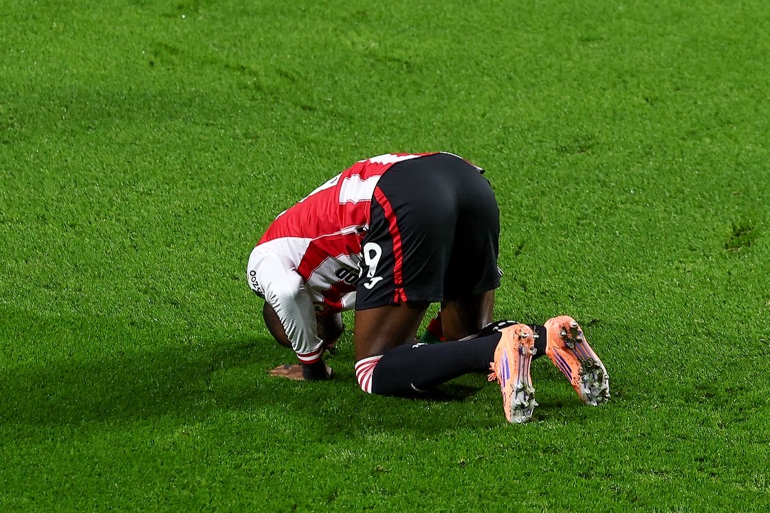 DangoOuattara's tweet image. AL HAMDOULILLAH !! A huge win against a very strong team in front of our fans! Really happy to score and help the team. 🤲🏾🐝 

Together, we can achieve anything ! 👊🏾