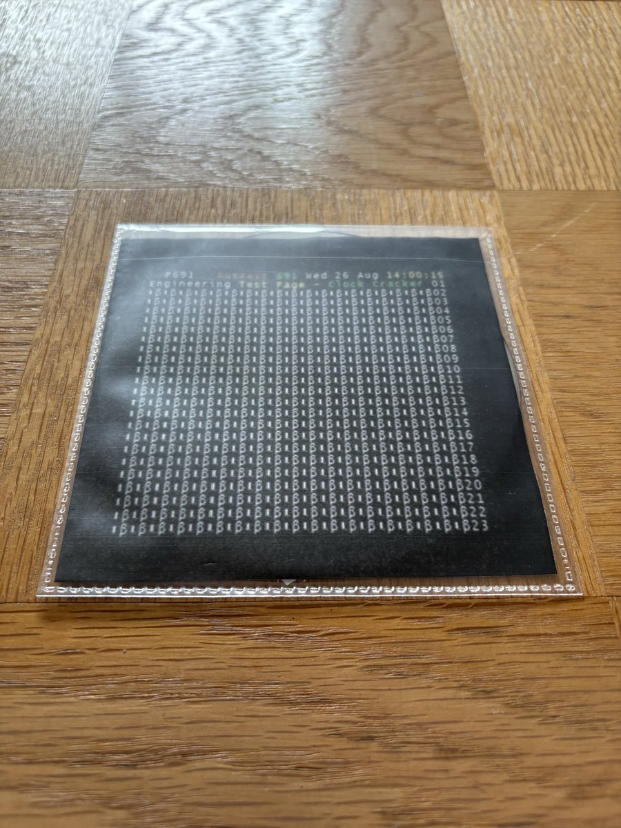 ram_yn's tweet image. International Telecom @Inttelecomvapor - Test Recordings
@hitachihv
遥か昔、深夜に見ていたTV放送の記憶の断片。まだそれ程長く活動している訳ではないけど、見事なsignalwaveに感じる。体験してないのに懐かしいと感じさせる擬似の記憶が掘り起こされる。 #signalwave #vaporwave