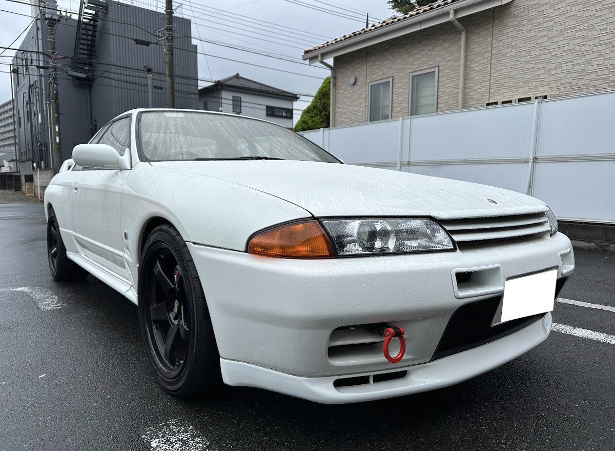 shibaliningjp's tweet photo. この度E-BNR32に乗られているお客様にDS2500をご購入いただきました。街乗りがメインとのことでしたがキャリパーはalconのMONO6を利用されており、FERODOとの相性は鳴きもなくダストも少なく最高！とのことです。
この度は誠にありがとうございました！
#bnr32
#GTR 
#nismo
#r32 https://t.co/ggoC2vpCXy